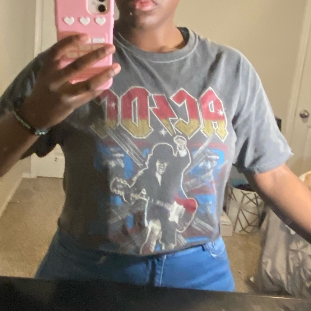 Cropped Graphic Tee